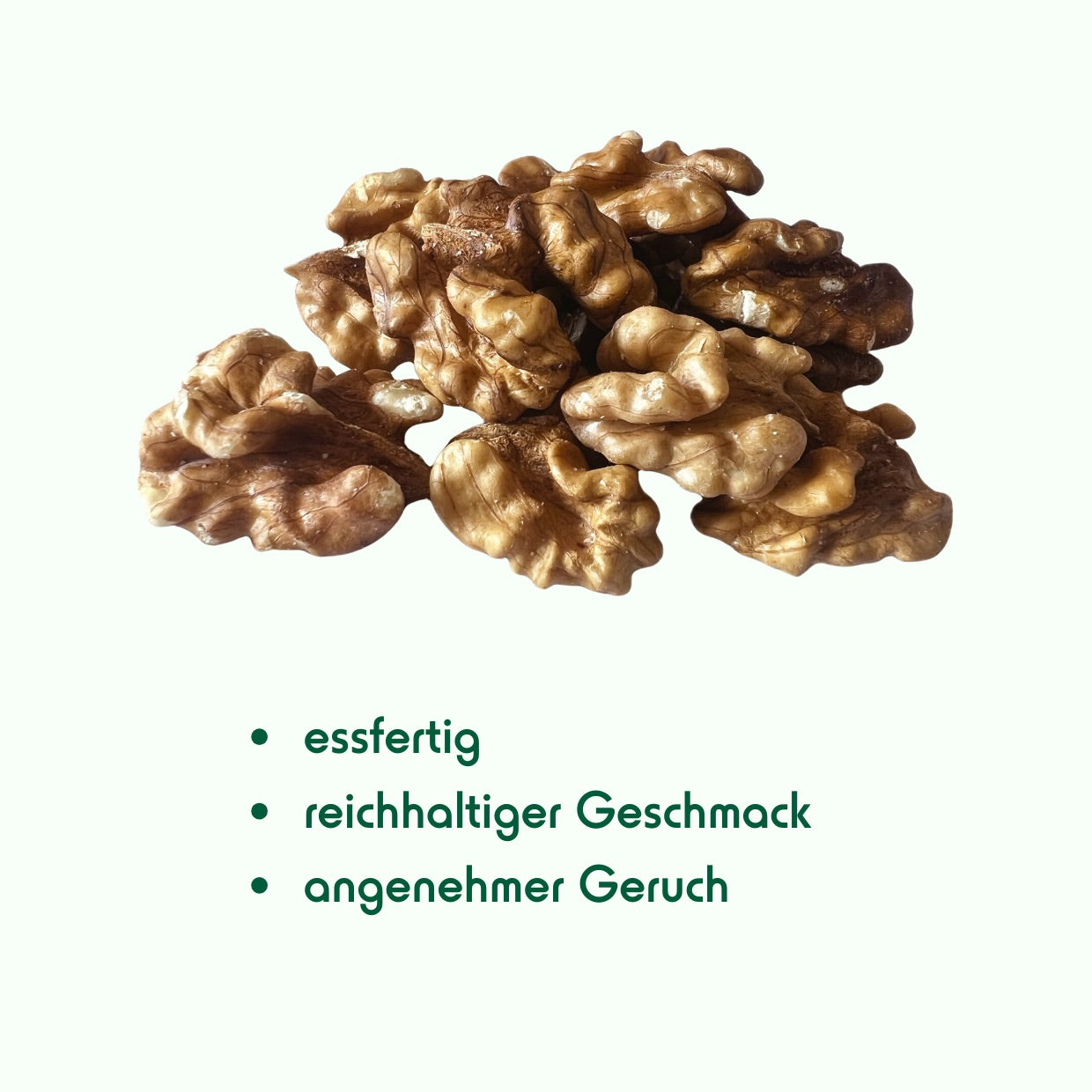 Shelled walnut