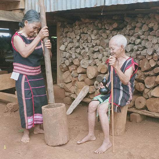 KoniaUrwald-MandelgeroestetHerstellung